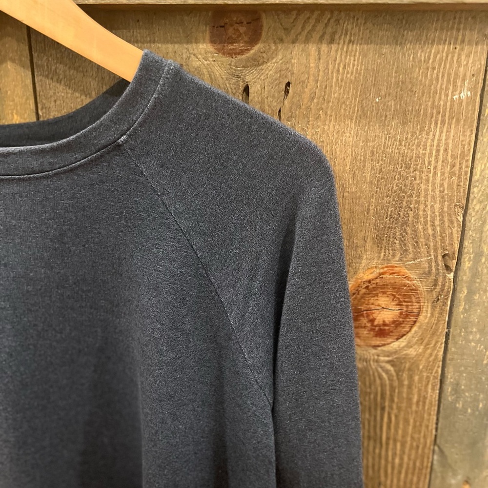 Sunday x Evereve Navy Sweatshirt Small - Picture 3 of 4